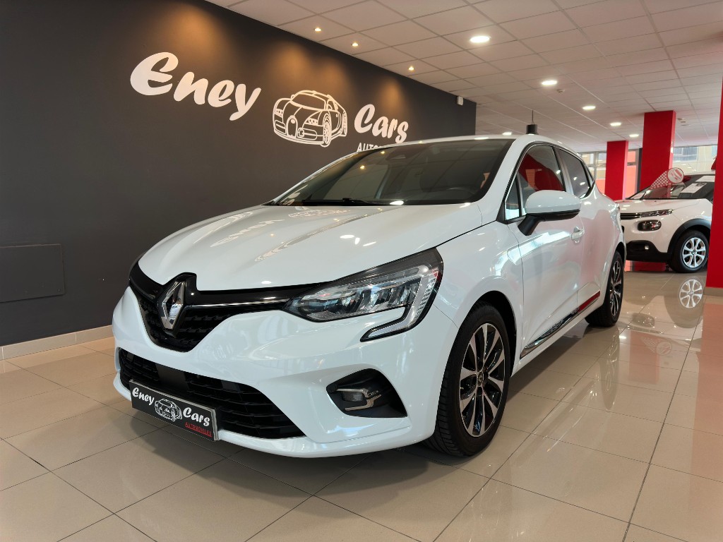---- Renault Clio 1.0TCE Intense ---- Desde 175€ al mes